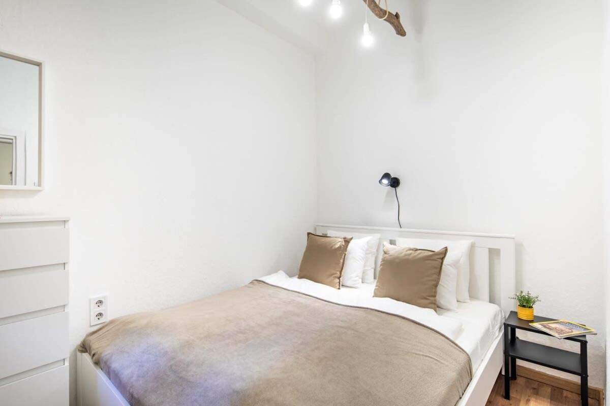 Convenient Apartment At Gastro Driven Location ブダペスト エクステリア 写真