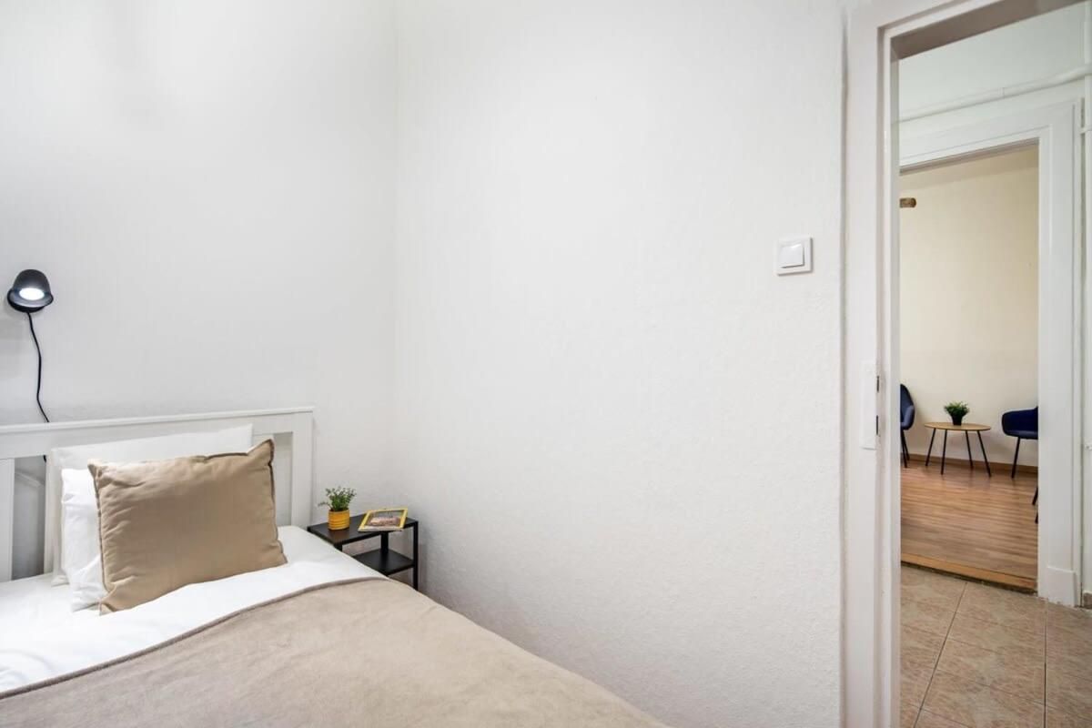 Convenient Apartment At Gastro Driven Location ブダペスト エクステリア 写真