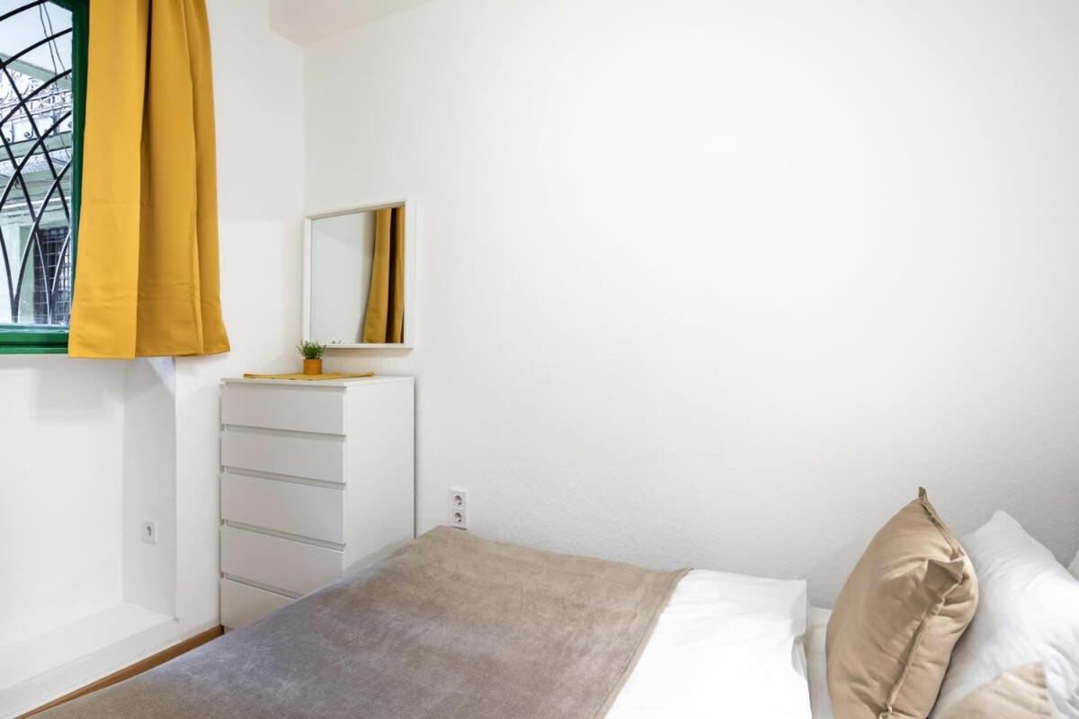 Convenient Apartment At Gastro Driven Location ブダペスト エクステリア 写真